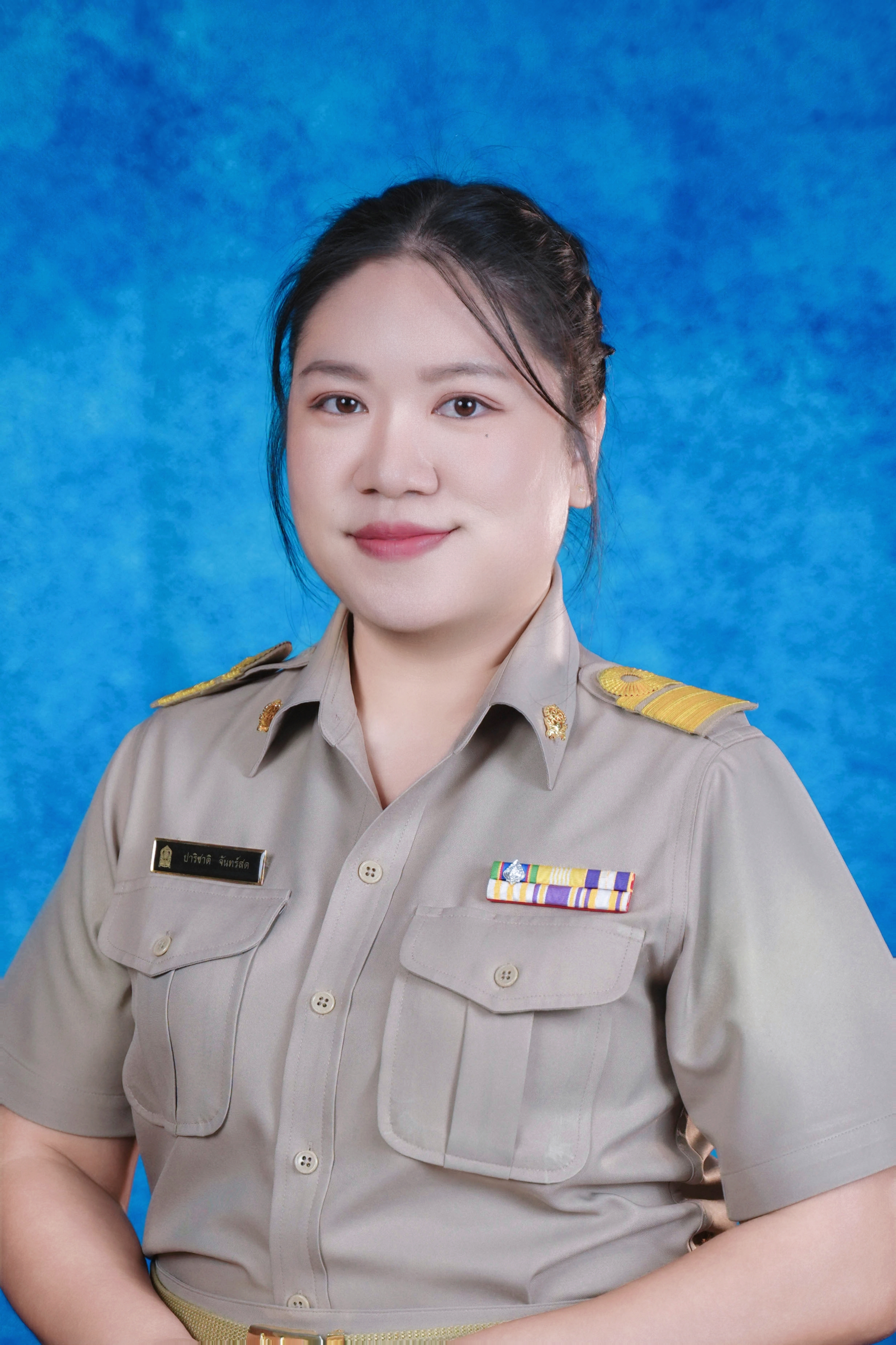นางสาวปาริชาติ จันทร์สด