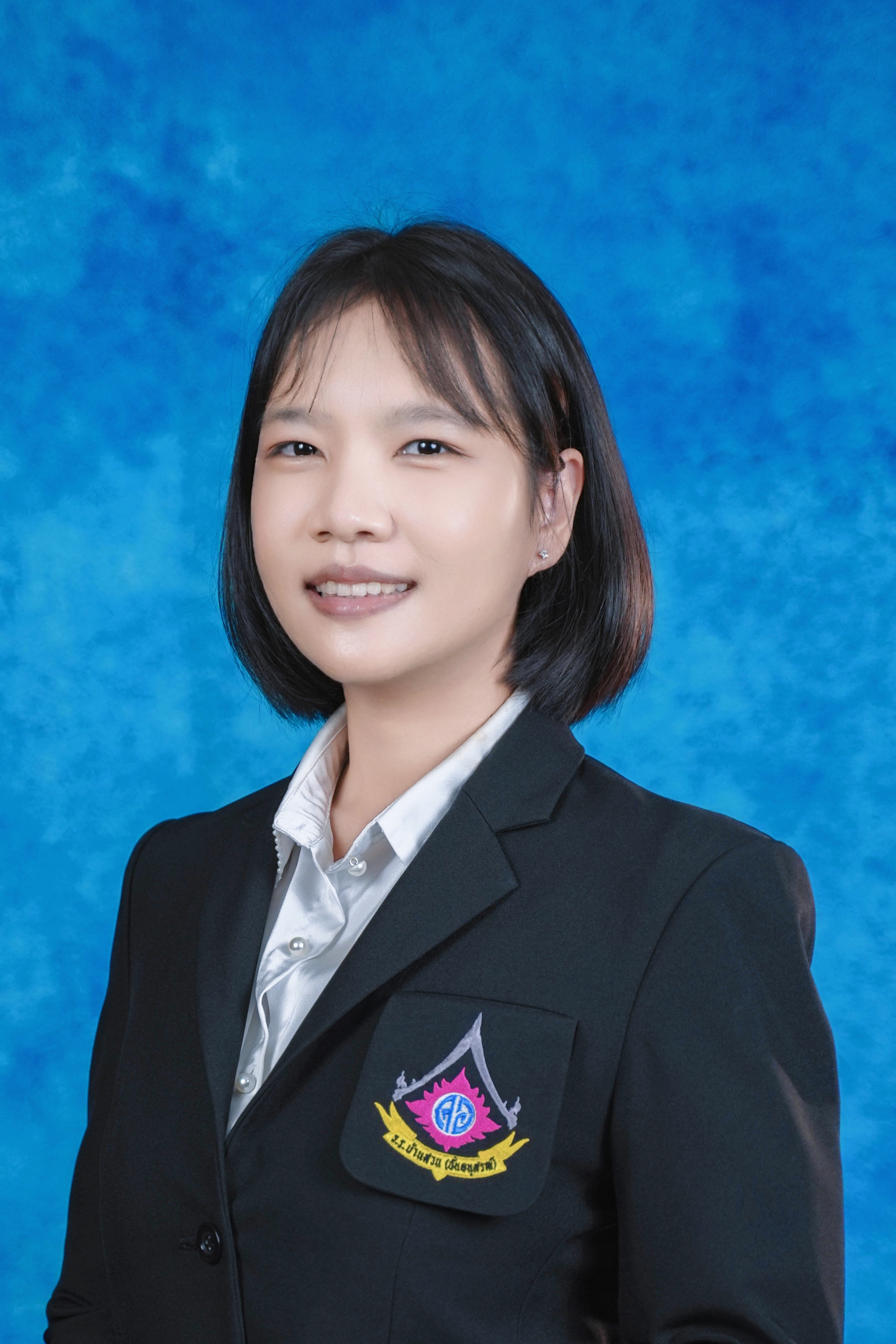 นางสาวอนุสรา อ่อนนิ่ม